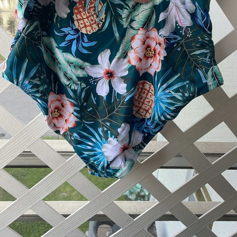 Blooming Jelly V-Neck Ruffle Trim Tummy Slimming Swimsuit - Picture 9 of 13